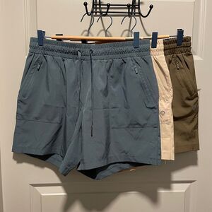 Bundle of 3 Mondetta Woven Athletic Shorts, size L